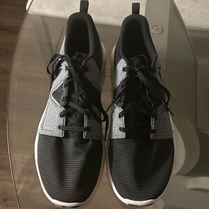 💥❗️New without tags Reebok Men’s Running Shoes❗️💥